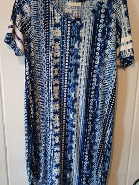 Bobbie Brooks Blue White Knit Patterned Dress